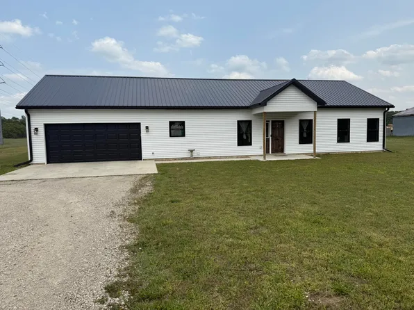 2505 S Van Kal St, Kalamazoo, MI 49009