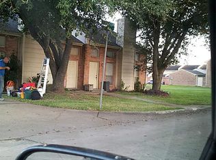 3004 Lamar Dr, Richmond, TX 77459