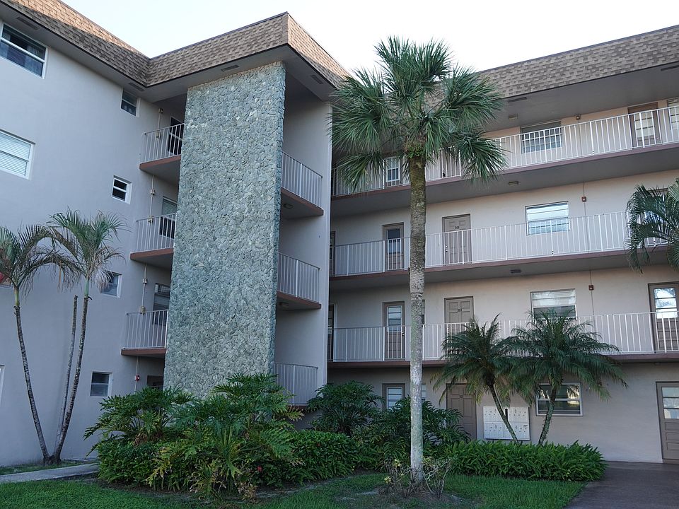 1st image of 2420 SW 81st Ave APT 303