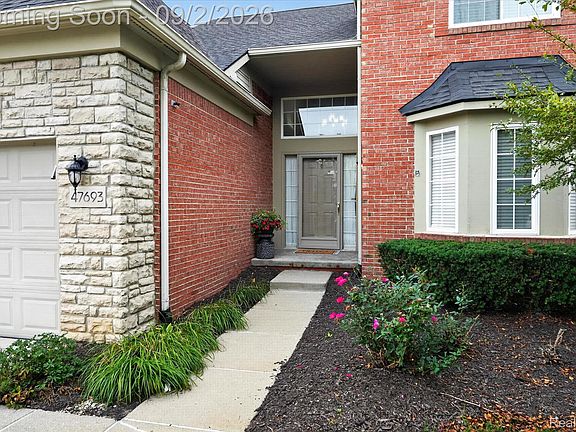 2nd image of 47693 Vistas Circle Dr S #89