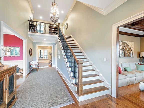 5th image of 1268 Anthem View Ln