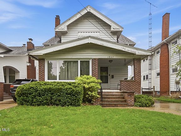 2nd image of 1862 Princeton Dr