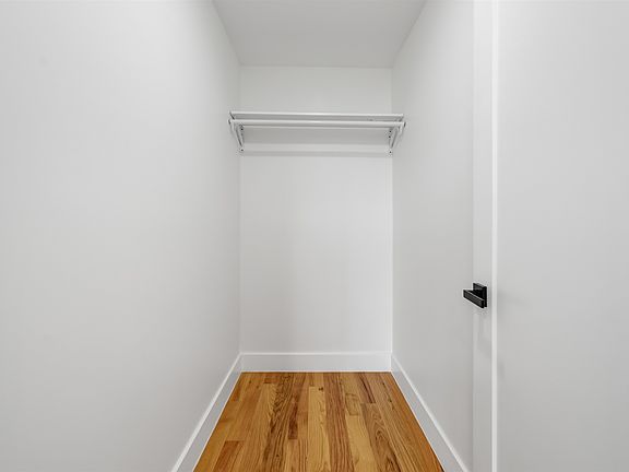 4th image of 270 Lafayette Ave #2