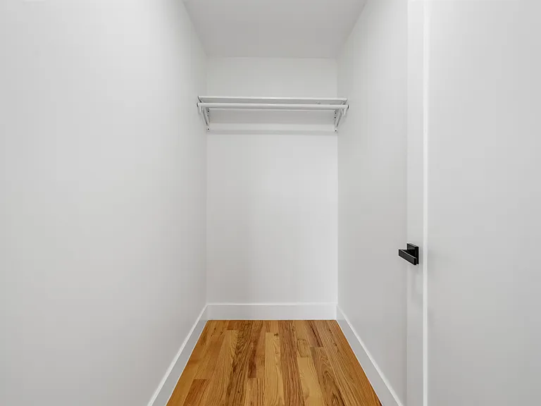 270 Lafayette Ave #2 — Photo 4