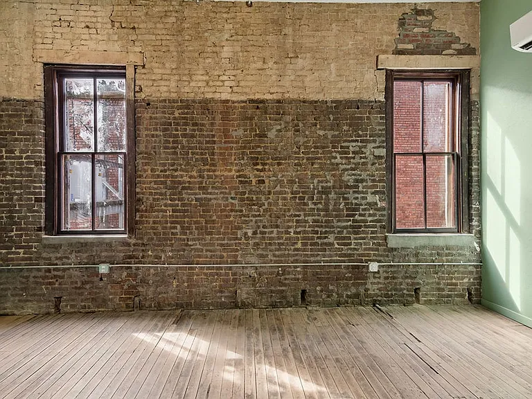 Brand new apartments in downtown Springfield! — Photo 96