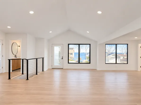 3101 Shadyside Dr, Stoughton, WI 53589