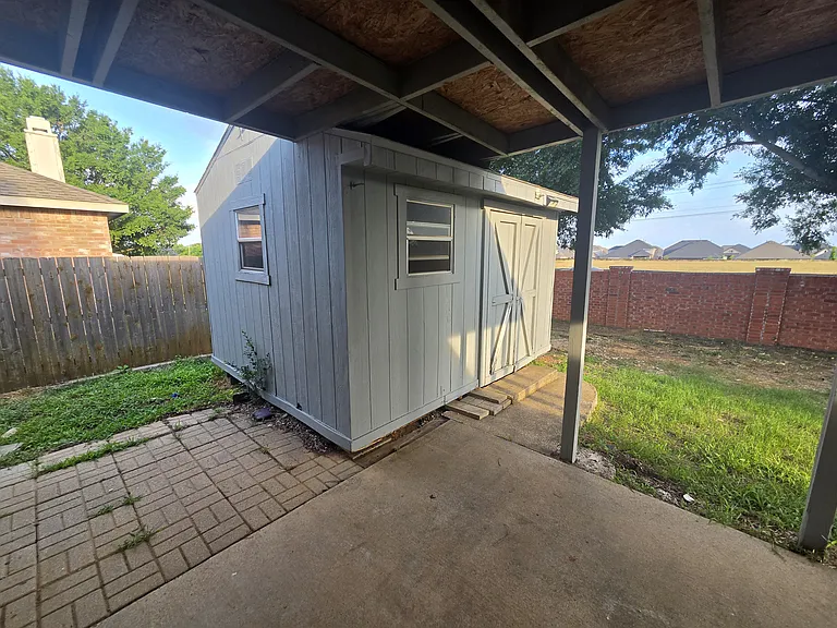 3304 Sparta Dr — Photo 25