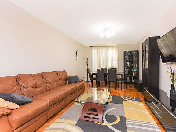 5th image of 66-10 Yellowstone Blvd #1G