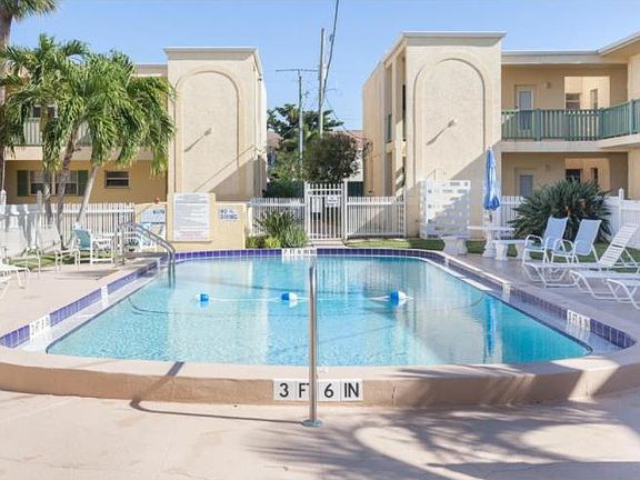 4th image of 375 Polk Ave #23A