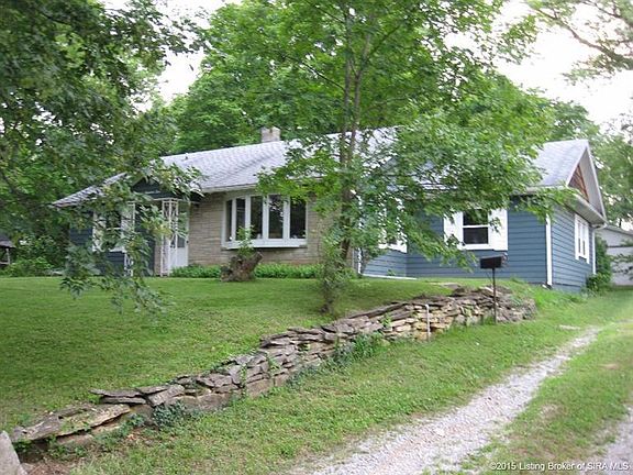 2nd image of 704 Highland Dr