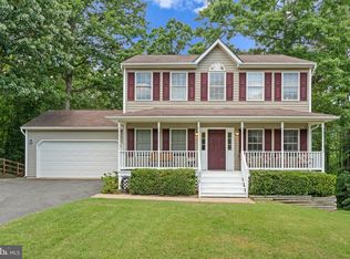 8816 Dundee Dr, Fredericksburg, VA 22408