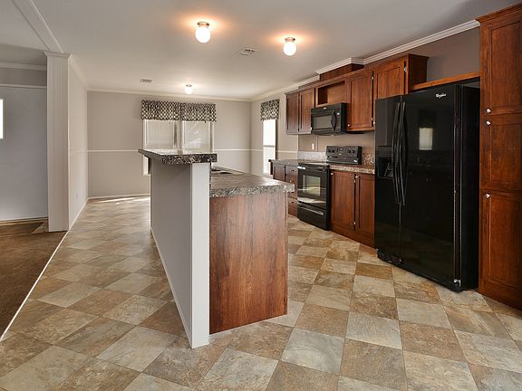 4th image of 1320 Hand Ave Lot 58