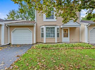 763 Nantucket Way #763, Island Lake, IL 60042