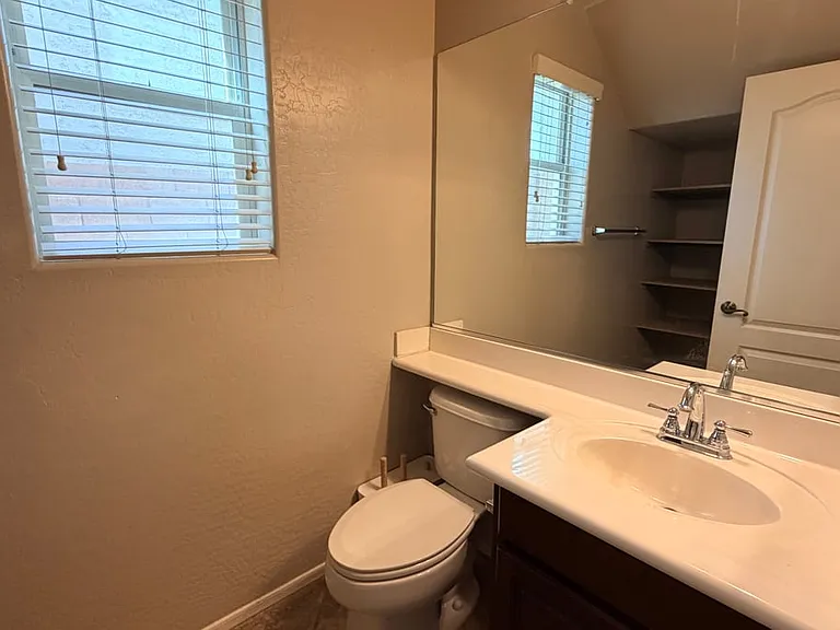 2129 S Jacana Ln — Photo 9