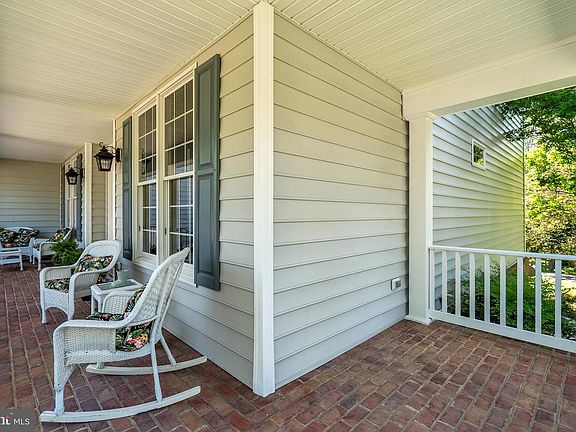 5th image of 15781 Parkers Ford Ct