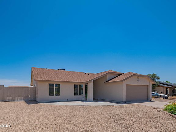 2nd image of 2933 W MEADOW Drive
