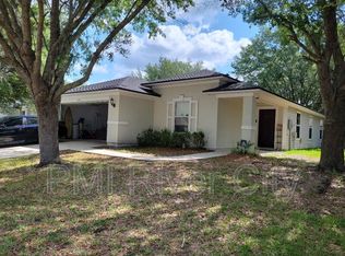 2419 Brian Lakes Dr E, Jacksonville, FL 32221