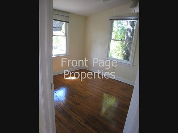 4th image of 1601 Shoal Creek Blvd