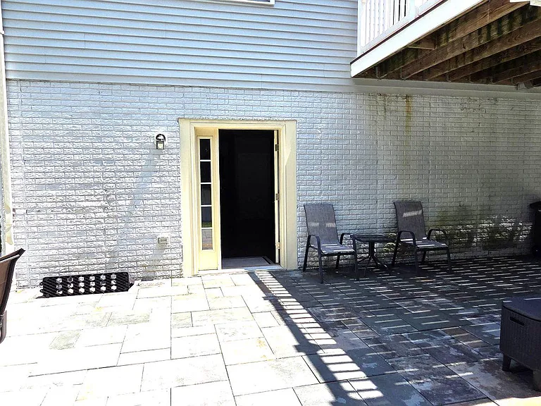 2800 Big Bear Ter — Photo 2