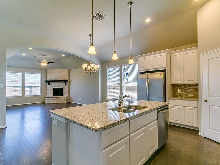 6018 Grace Falls Dr — Photo 9