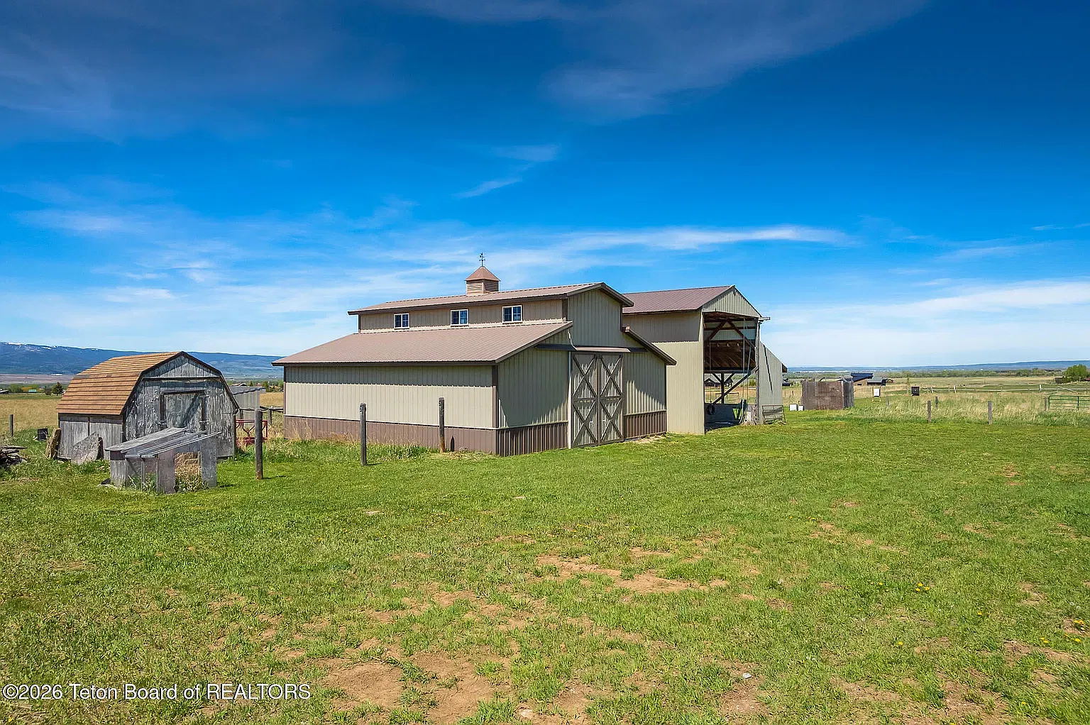 2 bed, 1288 sqft, $2,850 — Photo 1