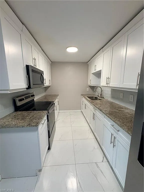 3 bed, 1.0 bath, 1398 sqft, $1,750 — Photo 3
