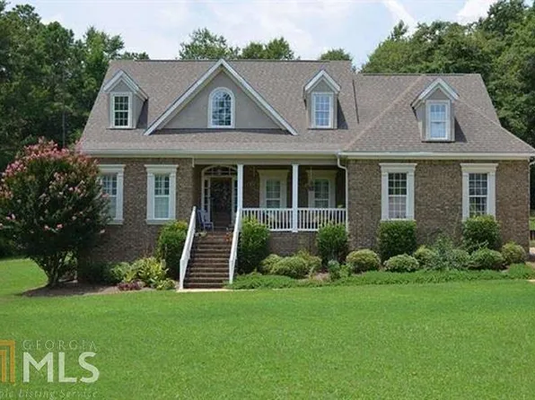 64 Callie Ct, Byron, GA 31008