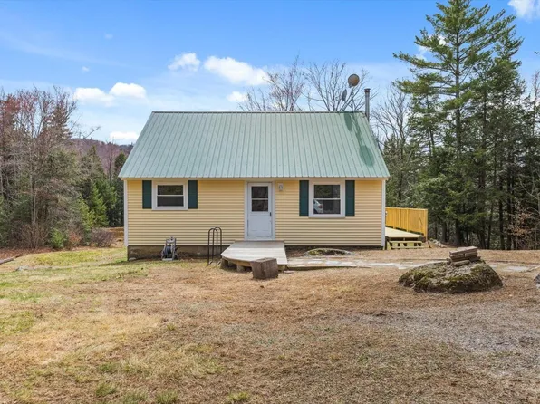 55 Gillis Hill Road, Bennington, NH 03442