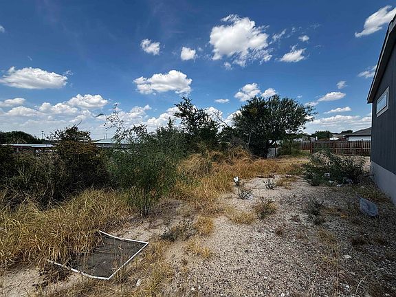 4th image of 5144 Plasencia Ln
