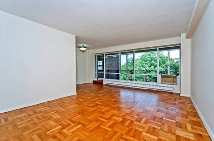 LR/DR and huge terrace