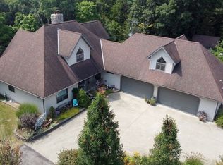 365 S Bennett Rd, Verona, IL 60479