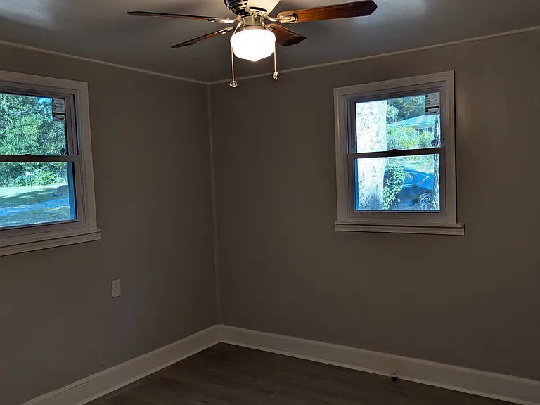 3444 Mogul Rd — Photo 5