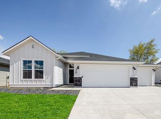 1750 SW Pegasus Peak Ave, Mountain Home, ID 83647
