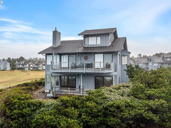 2nd image of 4175 N Highway 101 APT G1