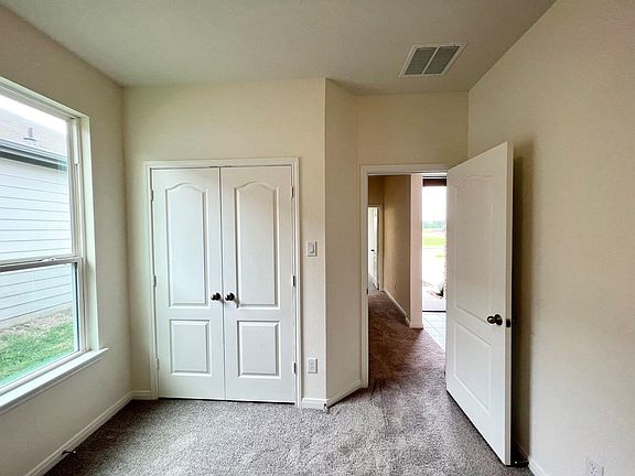 4th image of 2834 Palamas Ln