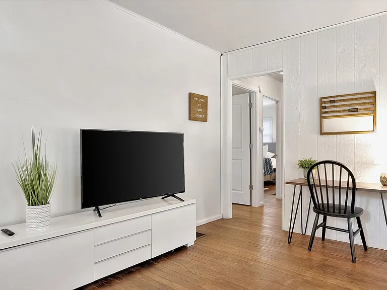 303 Hessel Blvd — Photo 8