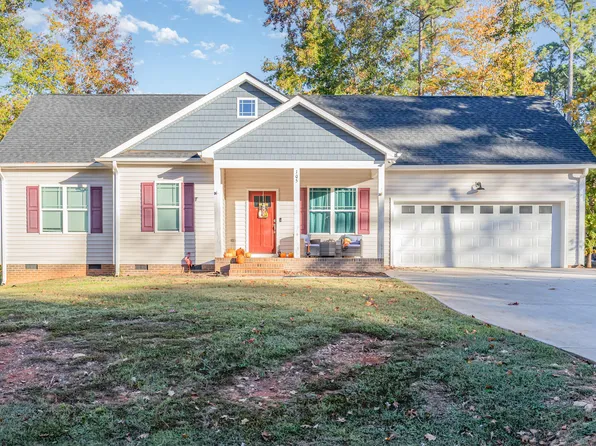 105 Doe Dr, Louisburg, NC 27549