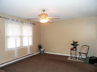 8554 Farmstead Ct, Columbus, IN 47201