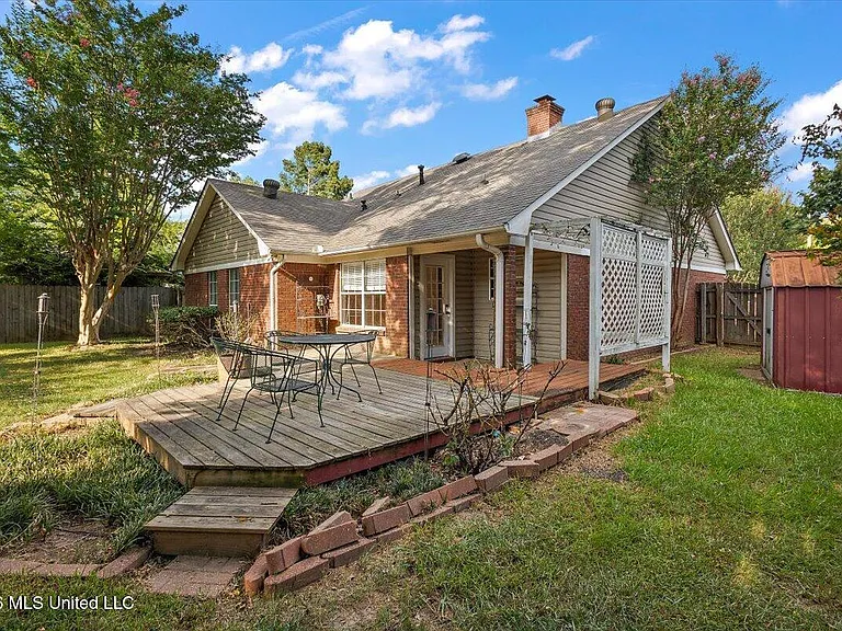 33 Peppermill Dr — Photo 22