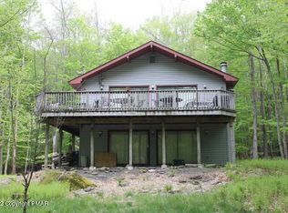 97 Creekview Dr W, Gouldsboro, PA