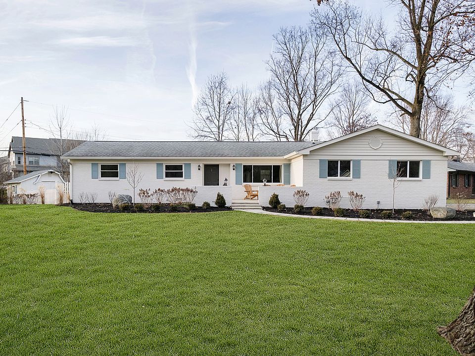 1st image of 9802 Woodbriar Ln