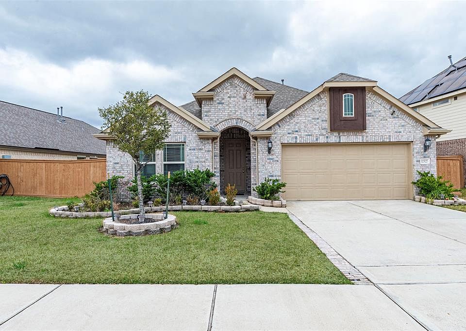 1st image of 12527 Sabine Point Dr
