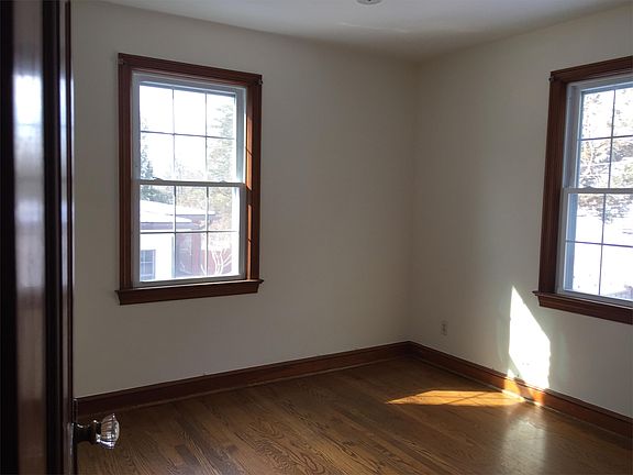 4th image of 5013 25th St N