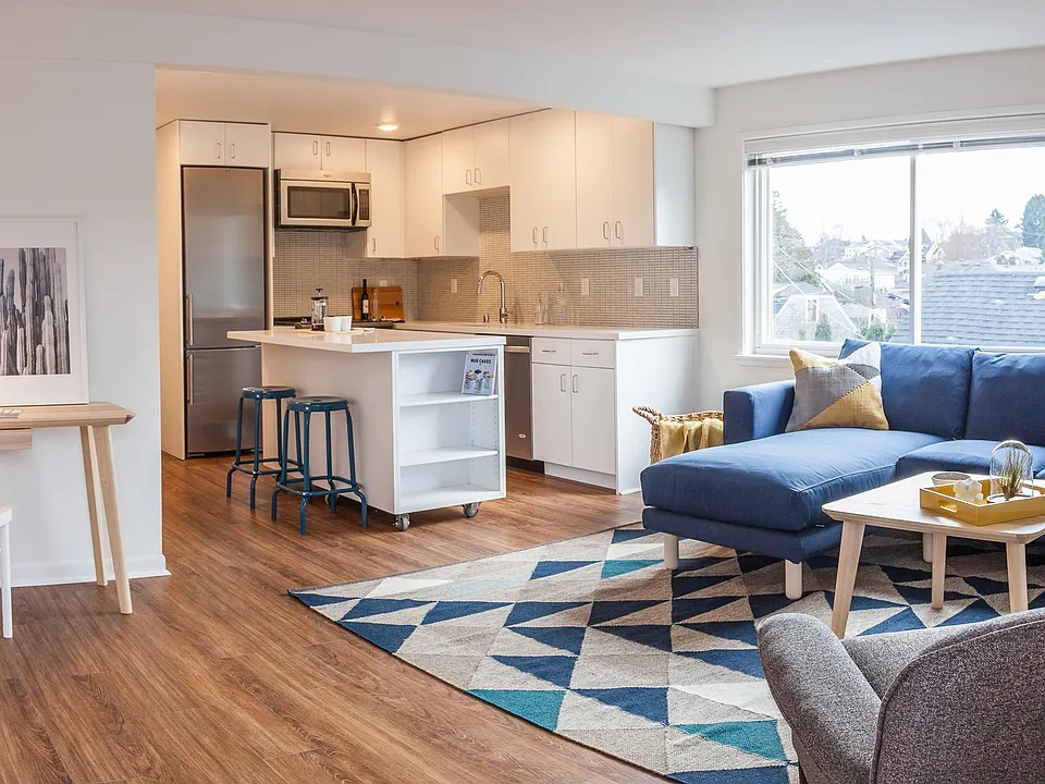 215 Boston Apartments