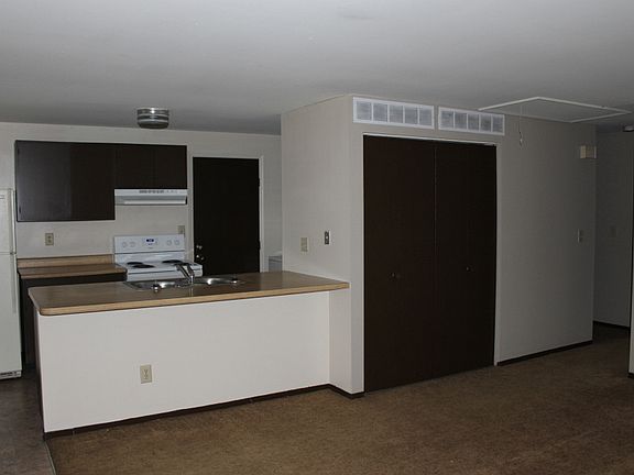 3rd image of 6828 Tabby Dr