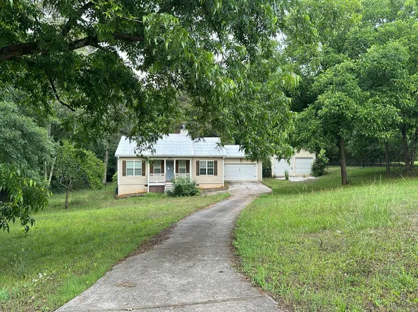 5761 Hancock Dr, Social Circle, GA 30025