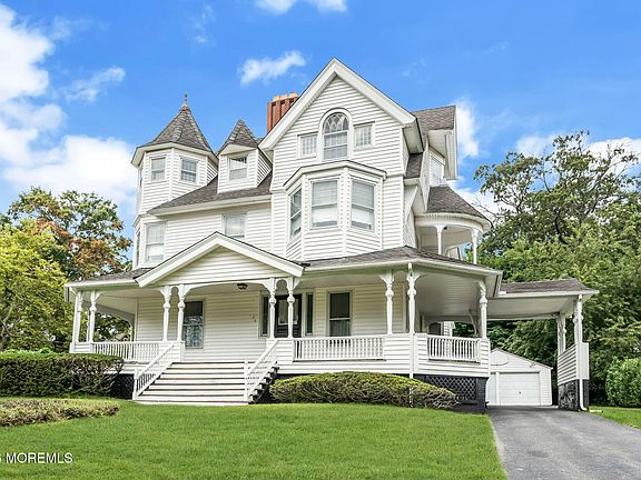 4th image of 26 Bridlemere Avenue