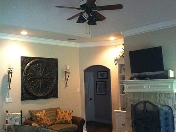 3rd image of 21822 Oak Leaf Ln