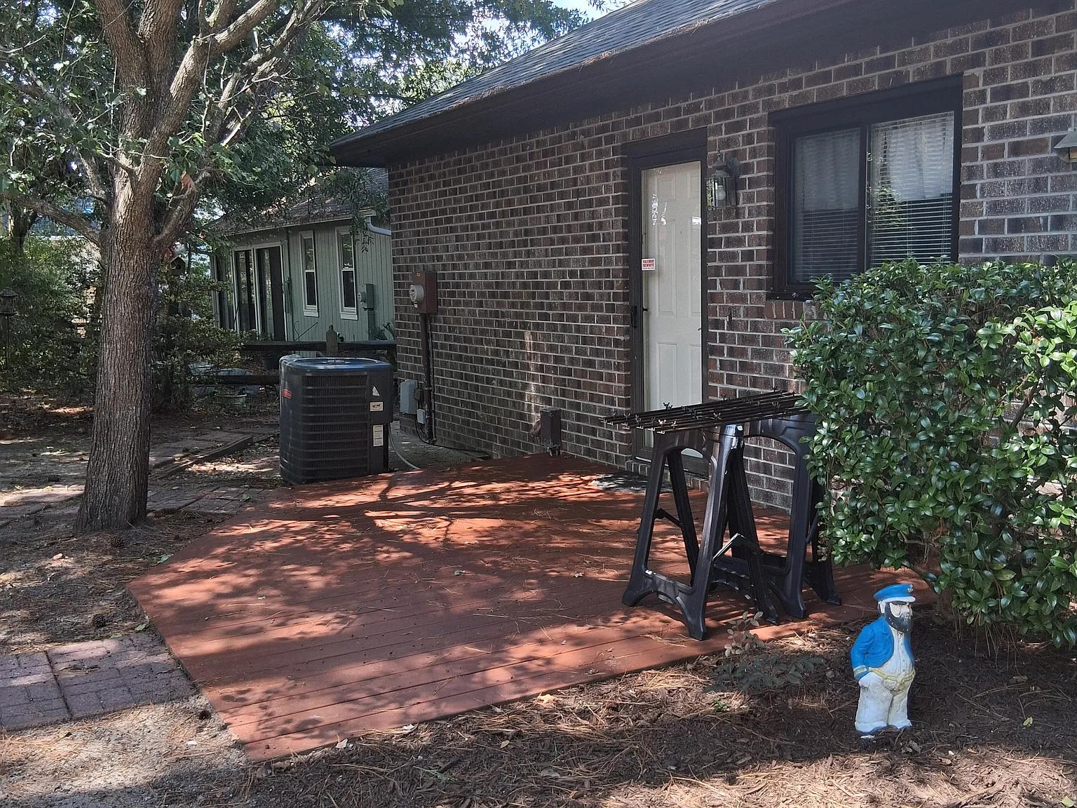 2 bed, 1020 sqft, $1,650 — Photo 2