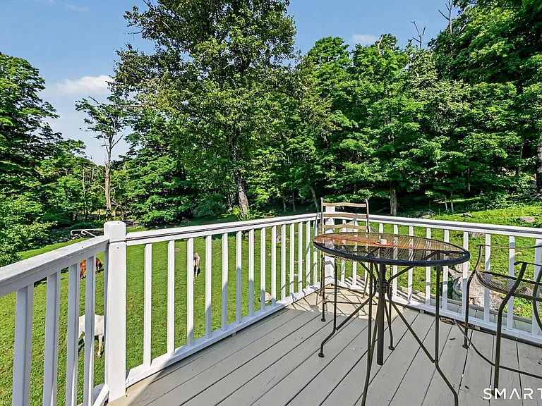 723 Riverbank Rd #GARAGE COTTAGE — Photo 14